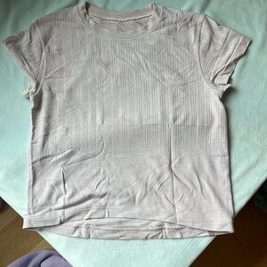 Lululemon Size 0 train to be short sleeve light pink tie-dye